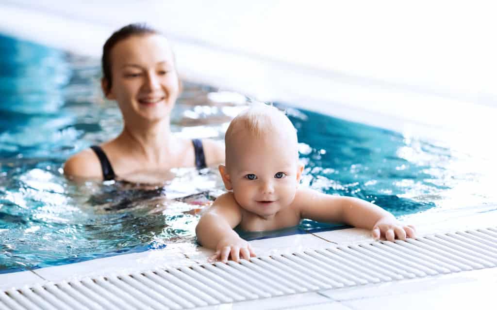 Freies Babyschwimmen