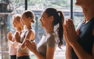 Yoga für Jugendliche Neptunbad Köln Yogakurs